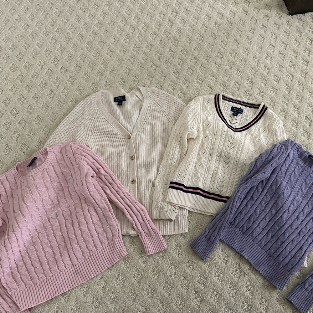 Polo jackets and pullovers